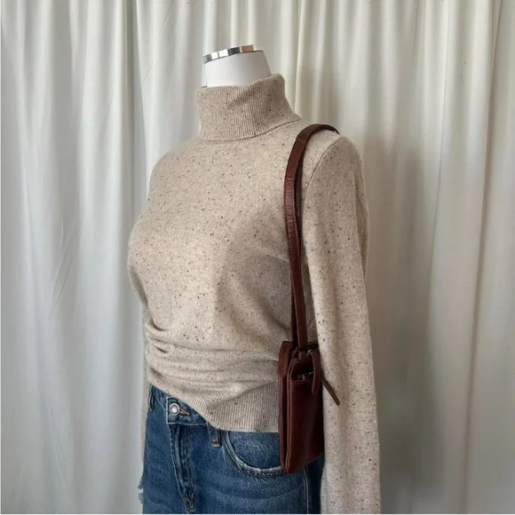 C by Bloomingdale’s 100% 2-ply Cashmere turtleneck sweater small. - Picture 6 of 8